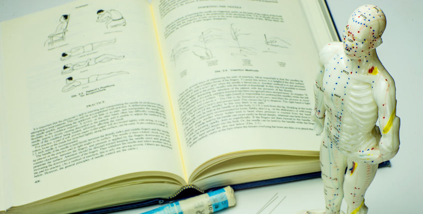 激光照射光疗仪，低能量穴位治疗