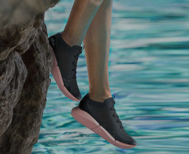 三合一功能运动鞋，适用任何环境