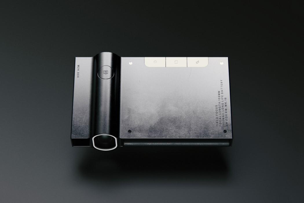 最苗条的即时相机，方便随身携带