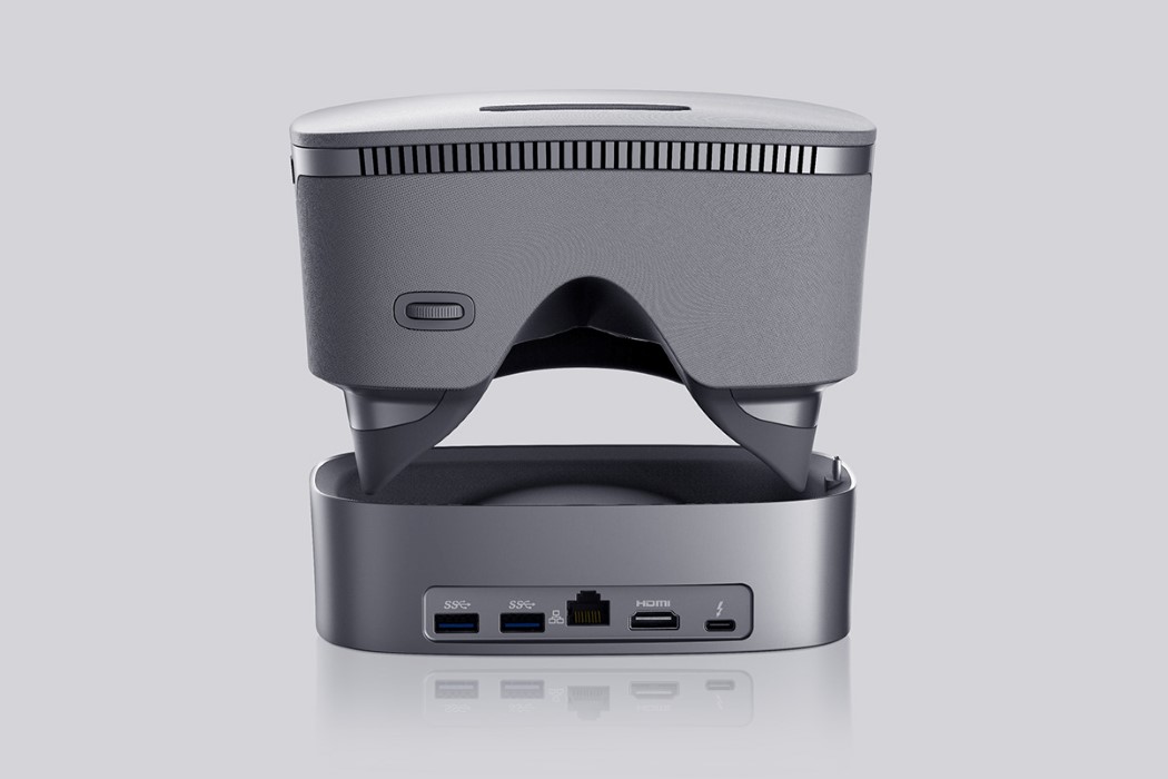 虚拟现实耳机，可放大和缩小场景