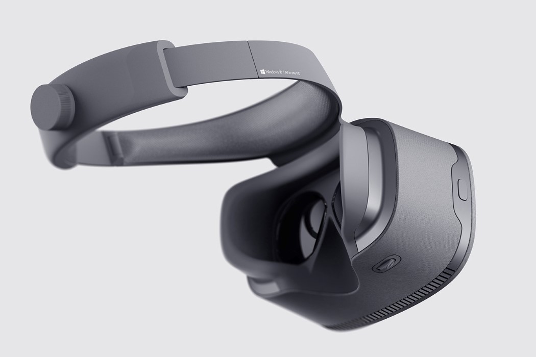 虚拟现实耳机，可放大和缩小场景