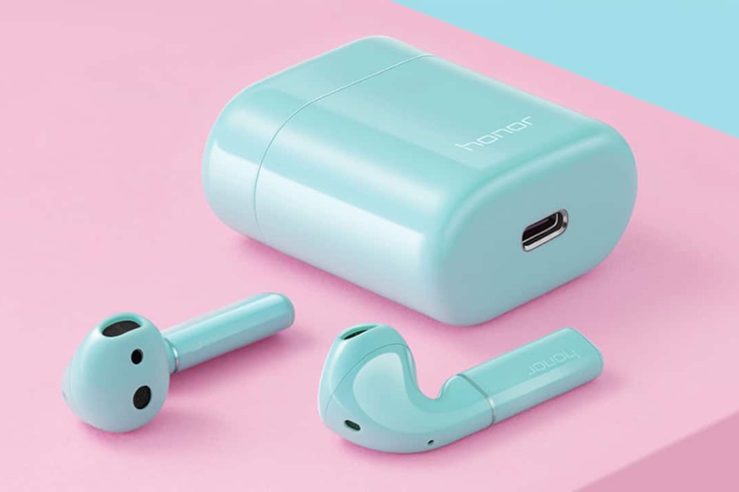 蓝色飞行舱耳机,可支持无线充