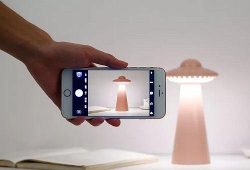 多功能UFO台灯,日产量达6000台!