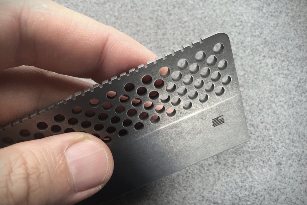 可以装进钱包的小刀，随用随取易操作