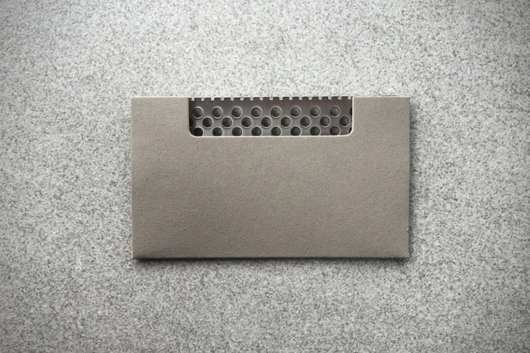 可以装进钱包的小刀，随用随取易操作