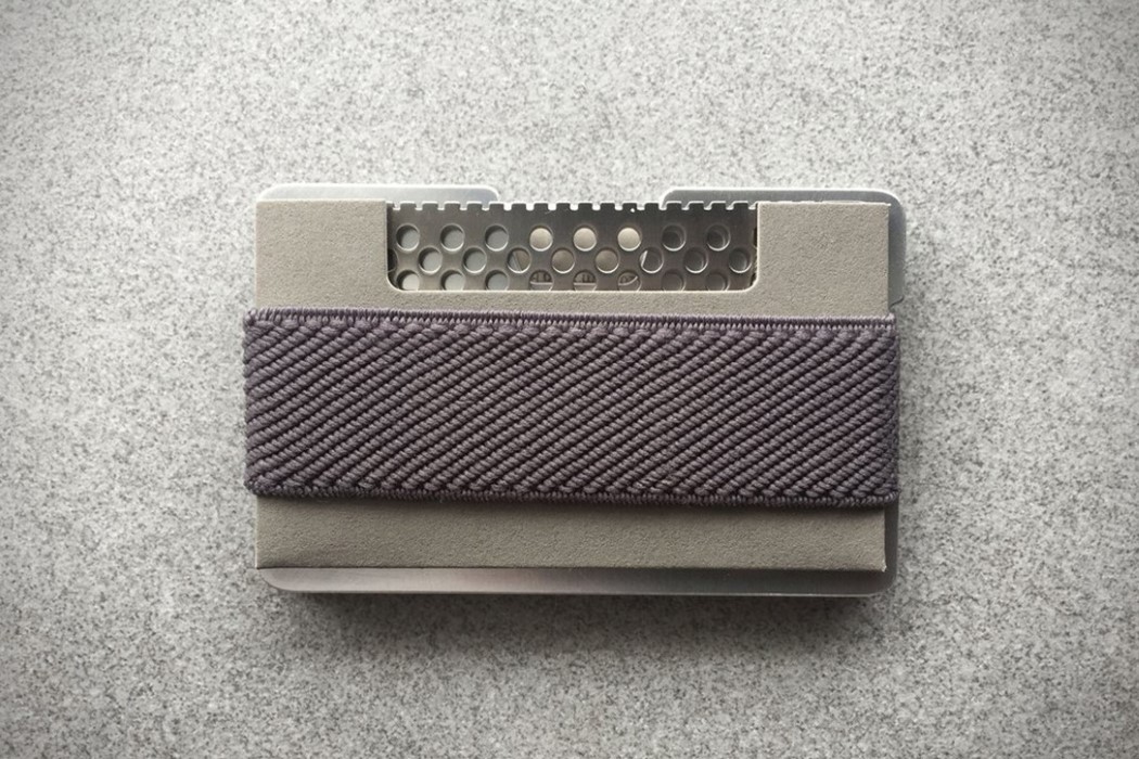 可以装进钱包的小刀，随用随取易操作