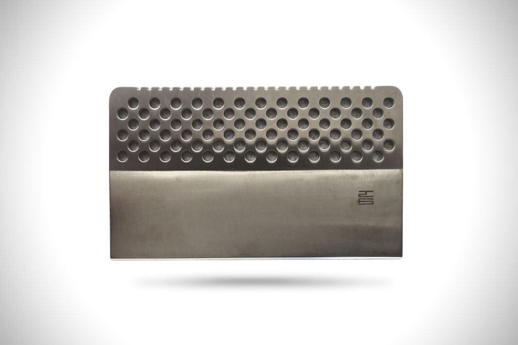 可以装进钱包的小刀，随用随取易操作