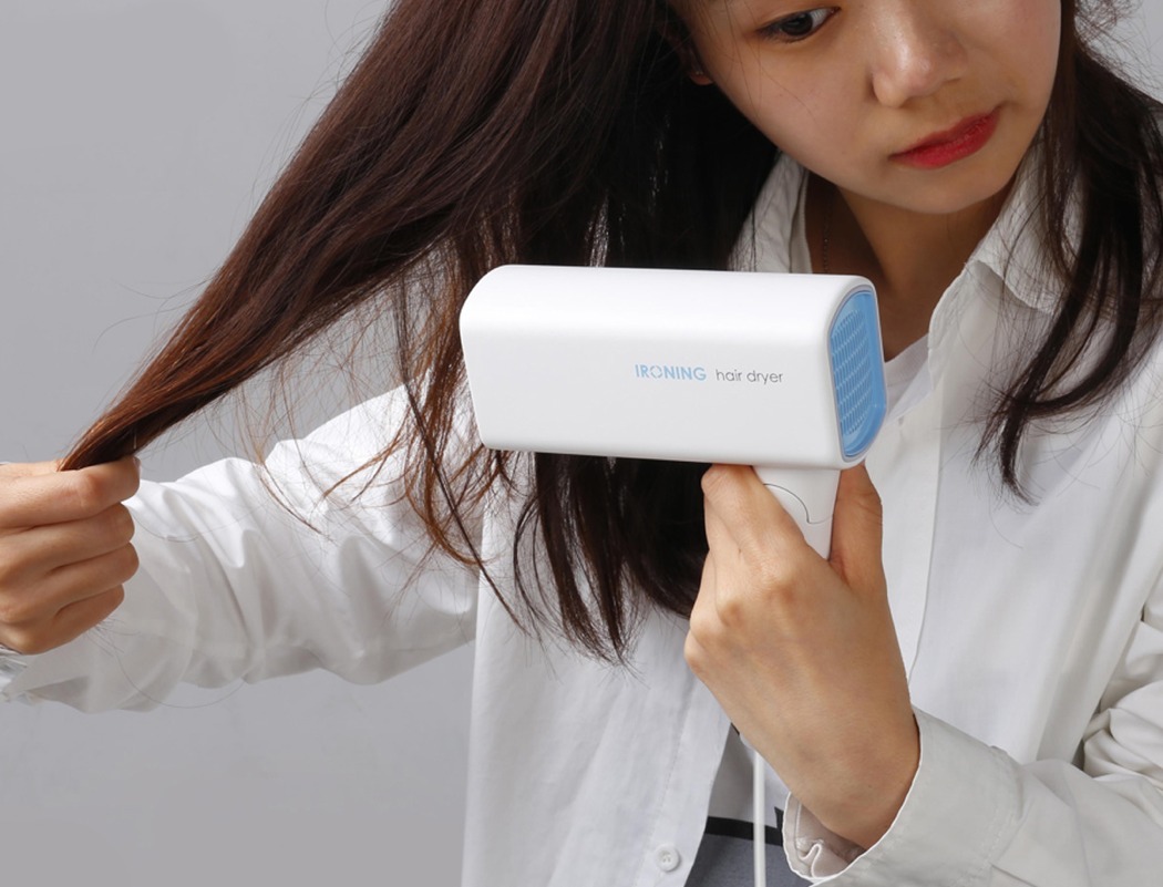 吹风机和熨斗组合设计，使忙碌的旅行者更便利