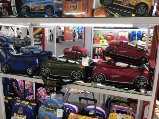 第125届广交会第三期新奇特产品：箱包类创意出圈，婴童产品精彩绝伦！