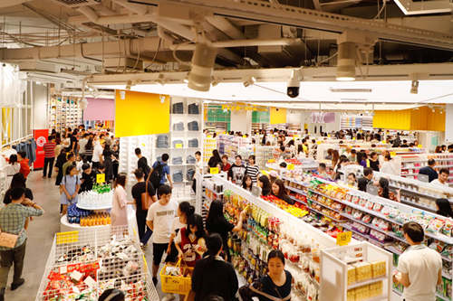 KK馆发布全新旗舰品牌 KKv，首店开张日均客流量超3万人次