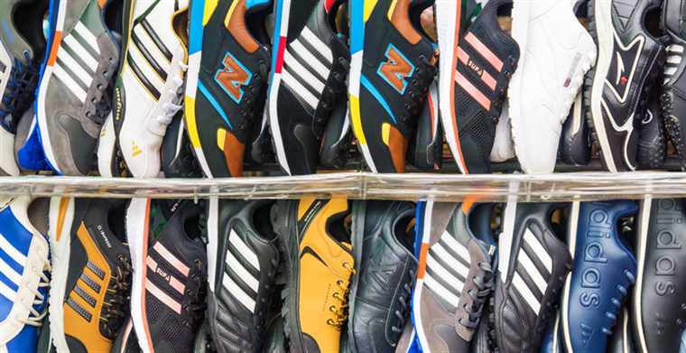 全球假货泛滥问题未决，贸易战助力“假鞋”在美国热销？