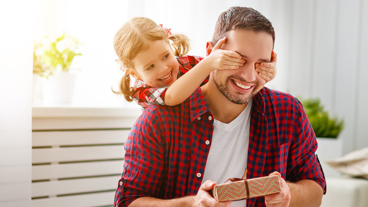 过个父亲节要花掉160亿美元！美国人打算买啥？