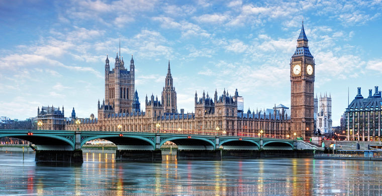 BigCommerce：英国消费者购物行为分析，“不包邮就不买了”？