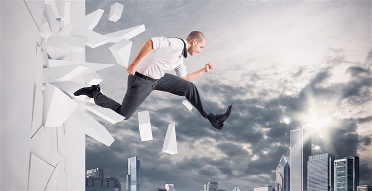 解决旺季跨境支付用户痛点，一招拿下12万亿出海市场“钱景”