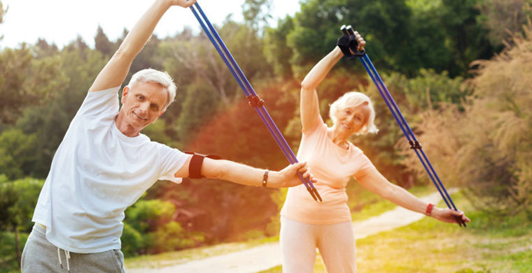 美国婴儿潮一代如何定义?怎么“攻略”多金、手机控还不服老的婴儿义多<strong></strong>“老美”? 美国婴儿潮一代如何定义?怎么“攻略”多金、手机控还不服老的潮代“老美”?