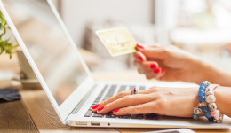 Payoneer账户一直没有审核通过怎么办？