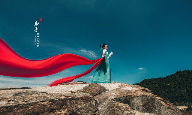 客单价超过1700美元！老外也爱穿汉服？