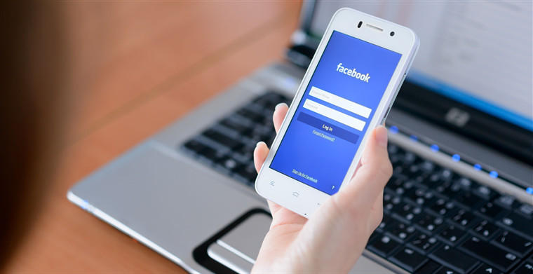 外媒：亚马逊卖家正在使用Facebook广告聊天机器人获取评论