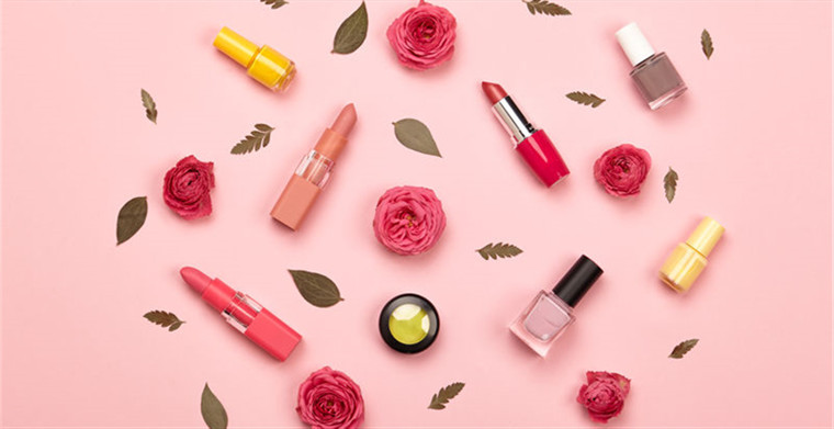 小心轻放！一文get产品安全运送规则，保护香水和化妆品的“玻璃心”