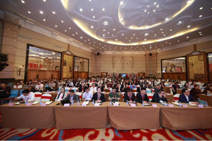 大咖云集、干货满满，一场“高精尖”的千人跨境电商盛会圆满落幕