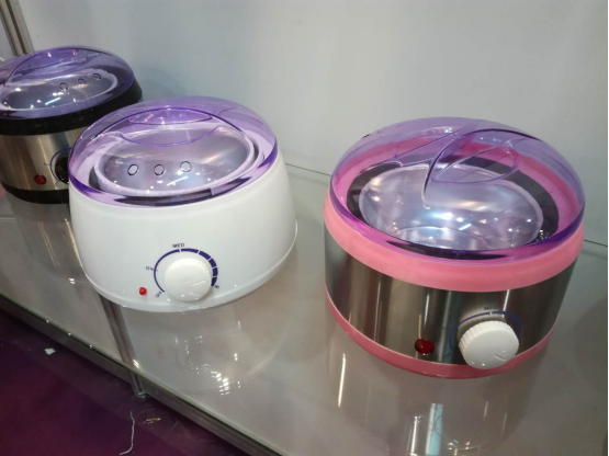 第123届广交会图文报道：“舞王”汪星人逗翻全场，婴儿磨牙棒造型吸睛