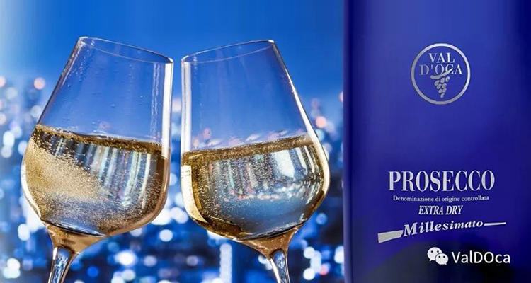 墙裂推荐！女生最爱喝的蓝朋友小甜酒