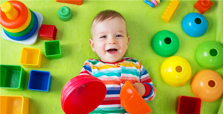 eBay发布假期流行的复古和新潮玩具榜单，并宣布将推出数字玩具书