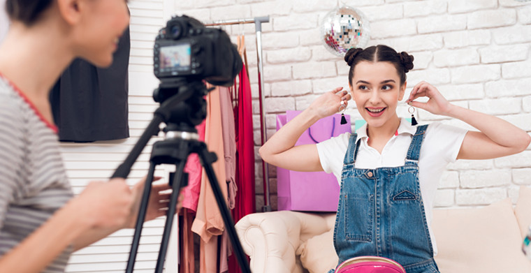 海外网红直播器材来自于中国，速卖通“黑五”将进一步刺激摄影类目增长