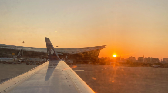雨果小分队亲附韩国闭门培训，揭秘本土电商平台和市场商机新玩法