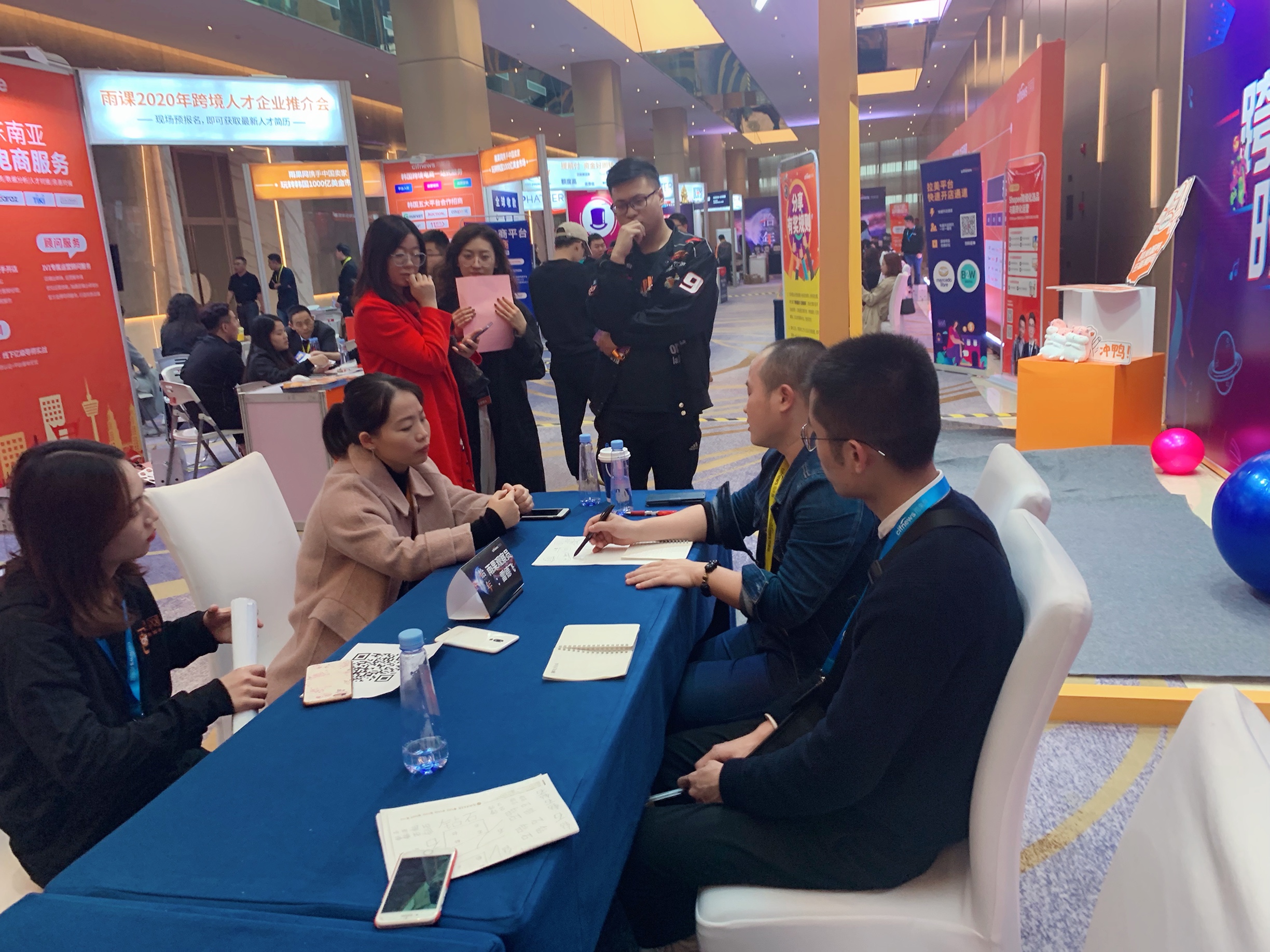 雨果网观察员：专家答疑、卖家沙龙……这场免费活动到底干了些啥？