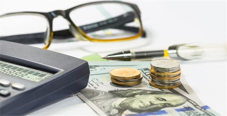 Q4清了7.5亿库存，大卖的吸金能力果然奥力给