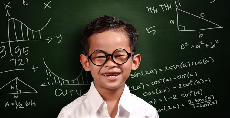 阿联酋迪拜消费者的人口结构分析以及究竟适合卖哪些产品？