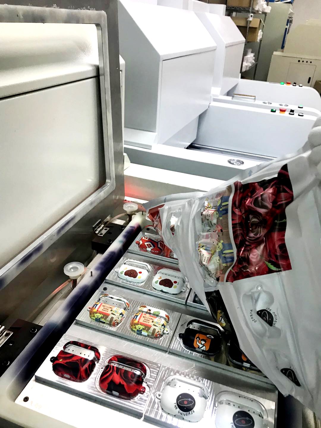 3D曲面印刷手机壳，拥有自主专利