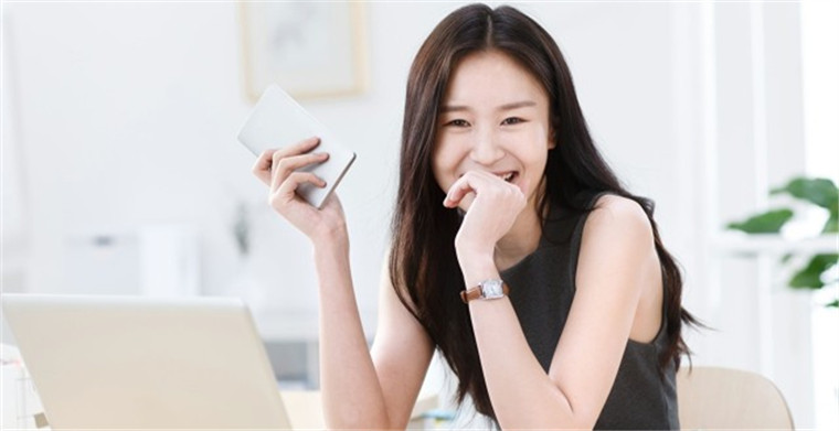 跨境直播带货数据惊人！卖家如何“避坑”提升圈粉和曝光成交转化率？