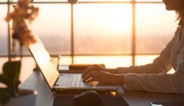 路在何方？DHL、UPS暂停部分国家进出口服务，亚马逊无限期关闭退货仓库