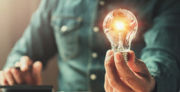 不忘初心勇開拓 攜手信保行天下