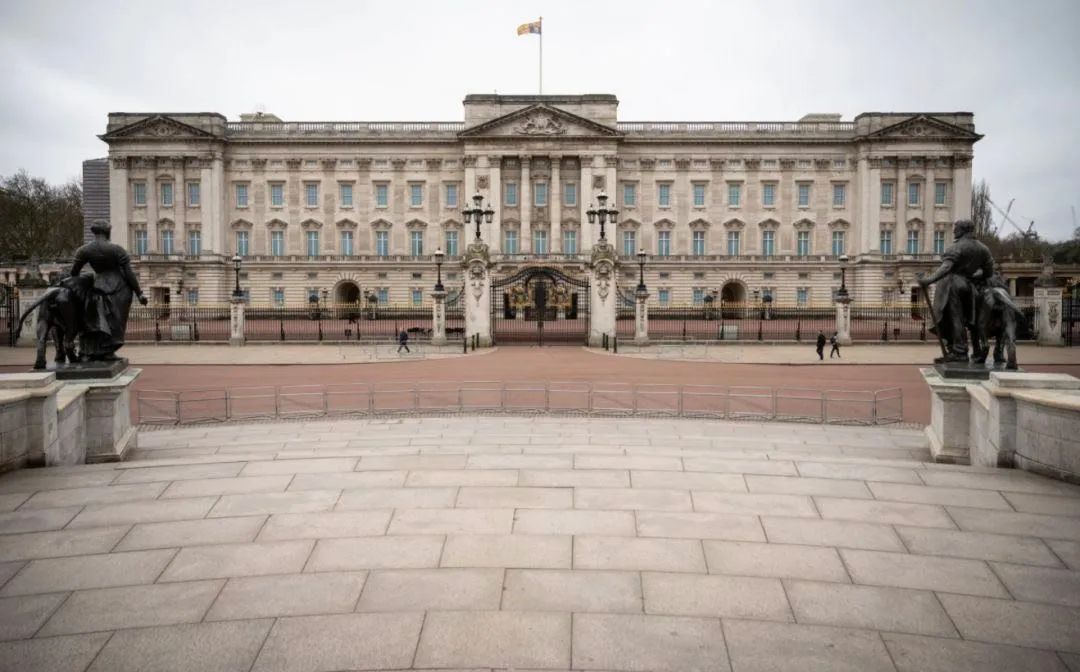 欧洲疫情爆发，英国当地抗疫记录以及当地政府对于相关企业扶持政策