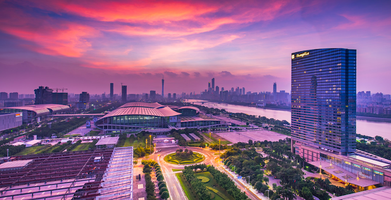 广交会最新消息：2.5万参展商上线展示，每家企业设立10×24小时全天候直播间