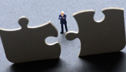 亚马逊成立全球打假团队并建立新物流设施，联邦快递在华推出新工具