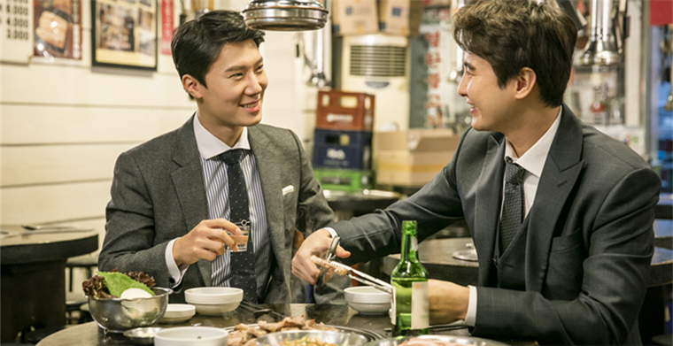 韩国宅家小酌饮酒成为新风尚，酒类周边产品迎来无限商机！