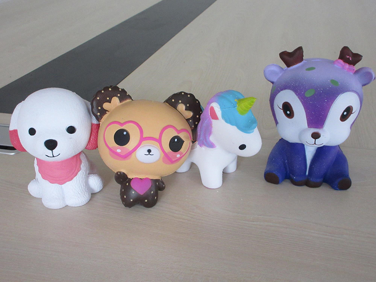 工厂揭秘丨伯仲工艺品：通过多国质检的减压玩具，可年产2000吨