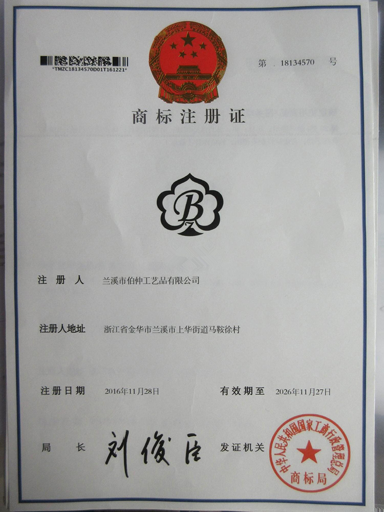 工厂揭秘丨伯仲工艺品：通过多国质检的减压玩具，可年产2000吨