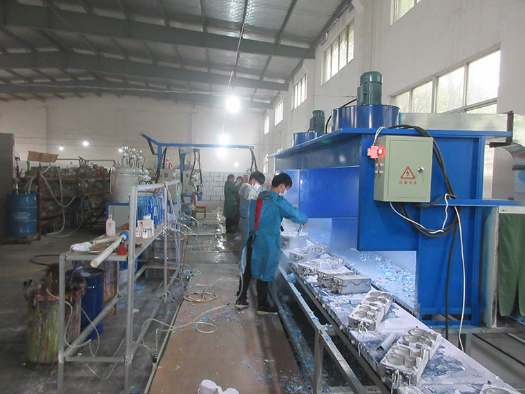 工厂揭秘丨伯仲工艺品：通过多国质检的减压玩具，可年产2000吨