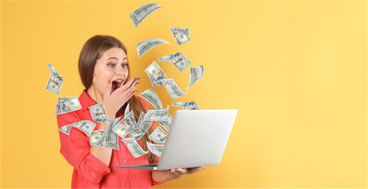 铁打的“爆单王”！4小时破百万，首日GMV超230万美元，双11她两招精准创收