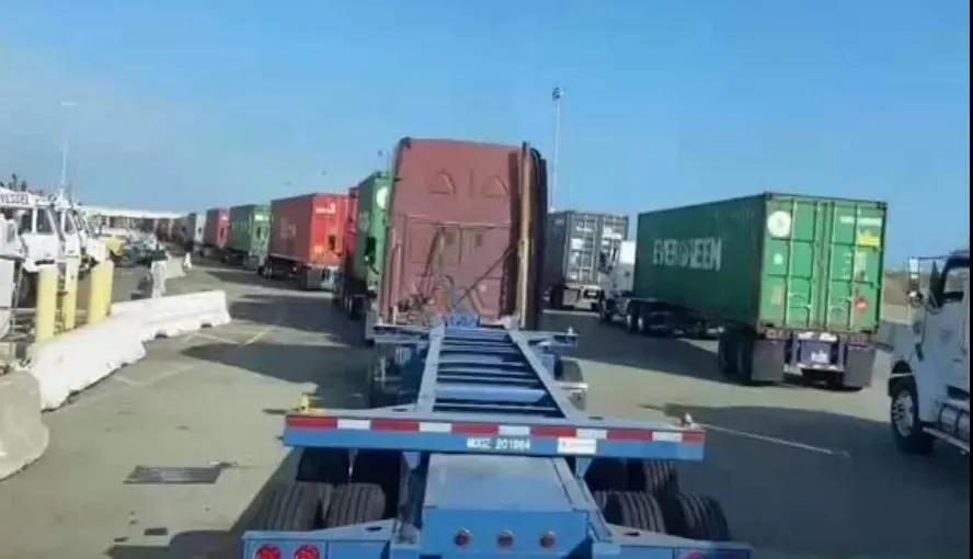 美国末端状况百出：UPS接连被抢，FedEx被亚马逊限制