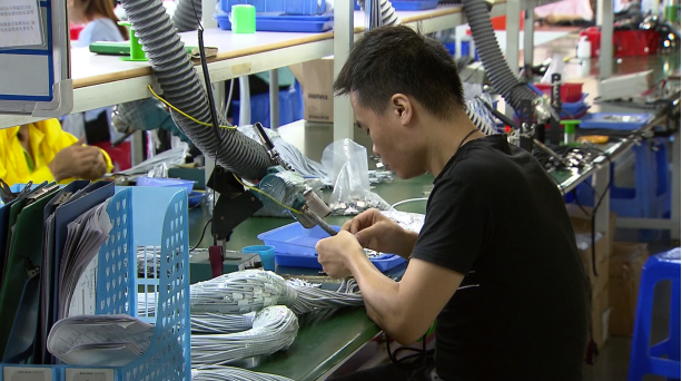 中国电子产品成抢手货，阿里巴巴国际站交易总额同比暴涨237%