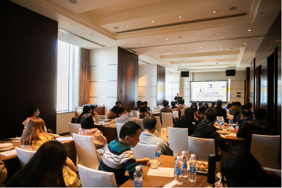 Anker黑五运营示例！2步加持爆单，花式冲抢流量提转化