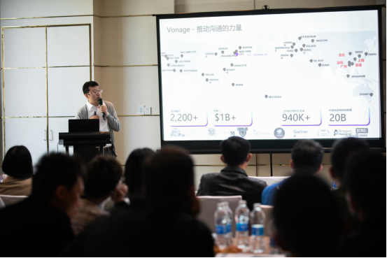 Anker黑五运营示例！2步加持爆单，花式冲抢流量提转化