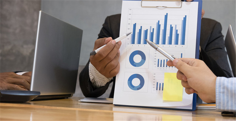 回顾黄五白五：11月Noon平台流量暴增，亚马逊稍逊一筹