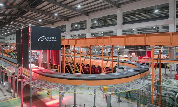 从深耕跨境小包到布局全球专线，跨境电商增长推动云途物流高速发展